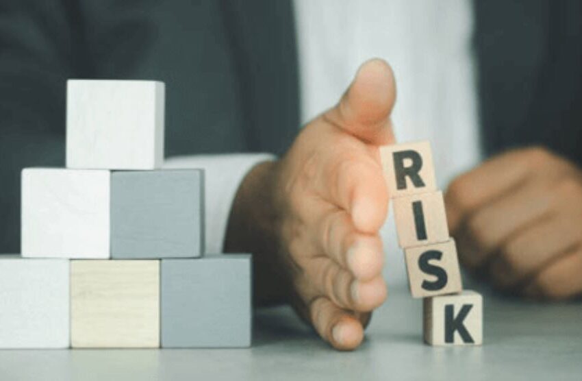  Main Business Risks and How to Handle Them at an Early Stage
